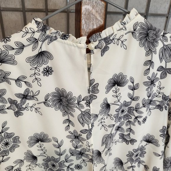 Suzy Shier long sleeve pencil dress - Picture 4 of 5